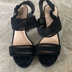 Vince Camuto black suede heels like new 7